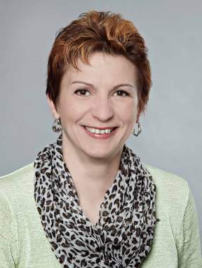 Sabine Cepek, Sekretariat, Leonding